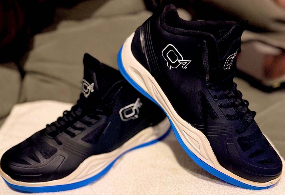 Q4 Sports Men's Black Aster Basketball Sneakers